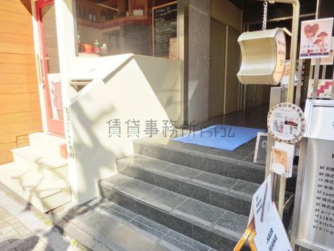 正面玄関