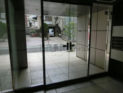正面玄関