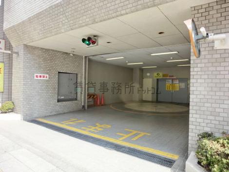 機械式駐車場完備