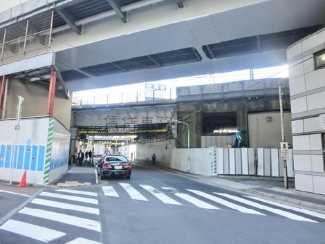 全面の交差点の様子