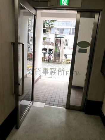 正面玄関