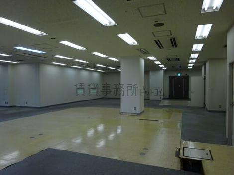 唐木田センタービルの室内