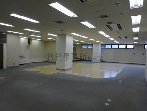 唐木田センタービルの室内