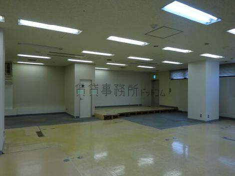 唐木田センタービルの室内