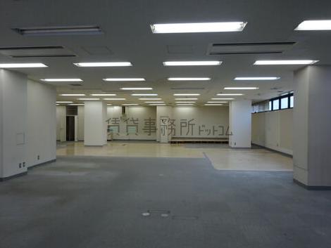 唐木田センタービルの室内