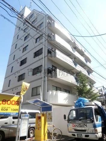 4面に隣接する建物がございません