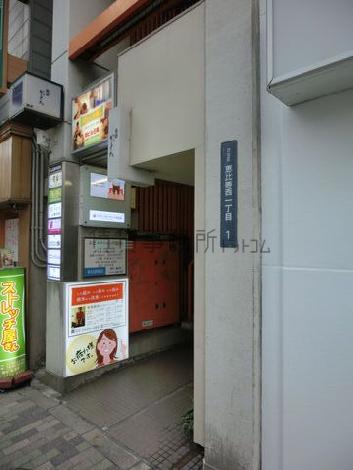 正面玄関