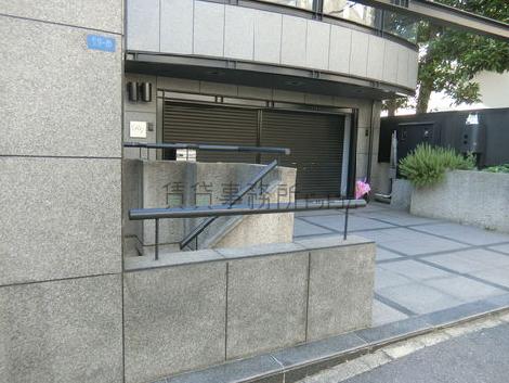 正面玄関