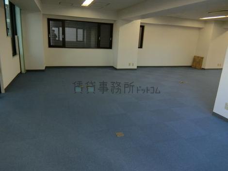 三貴丸ビルの室内