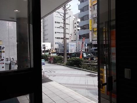 正面玄関