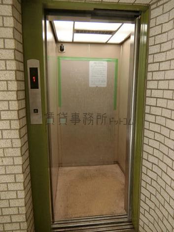 エレベーター