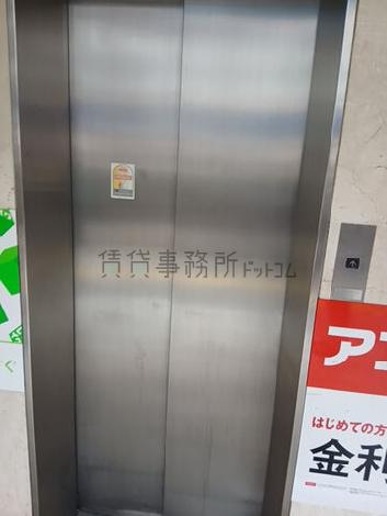 エレベーター