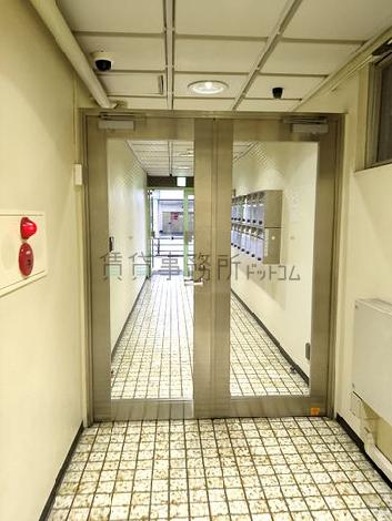 正面玄関