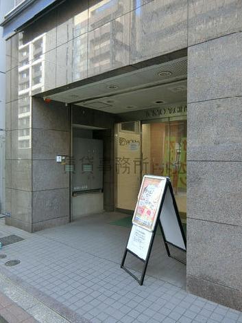 正面玄関
