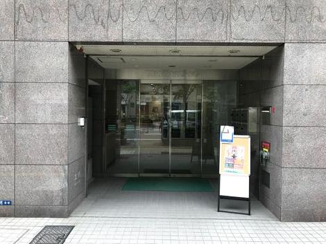 正面玄関