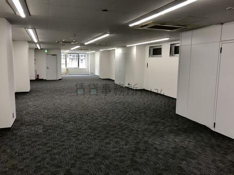 Imas Works Bakurochoの室内