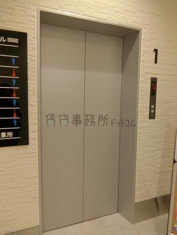 エレベーター