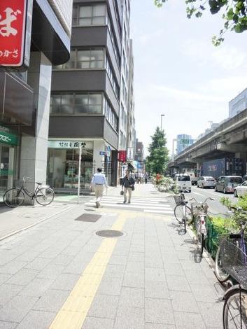 秋葉原駅方面