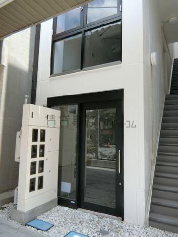 正面玄関
