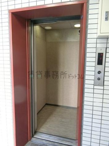 エレベーター