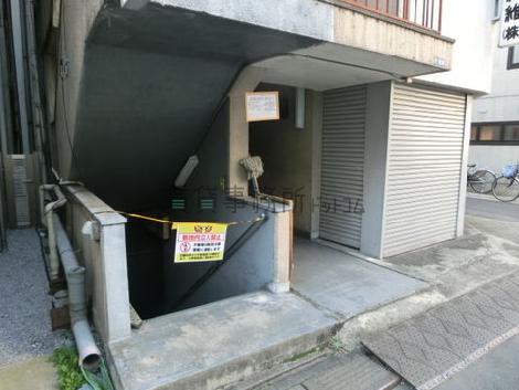 正面玄関
