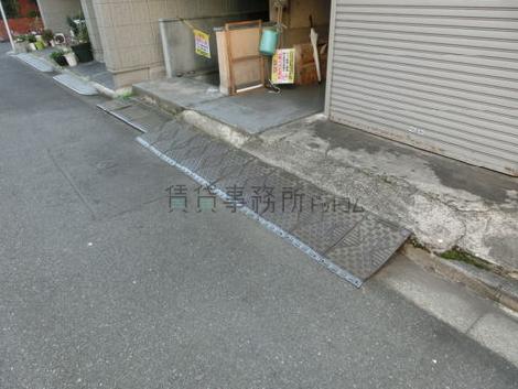 正面玄関