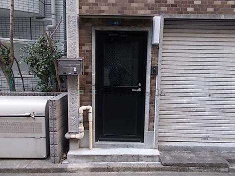 正面玄関