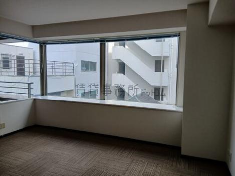 ビュロー新橋の室内