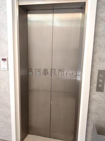 エレベーター