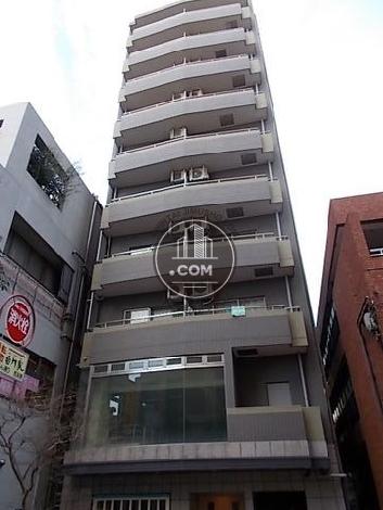 ホームズ三軒茶屋駅前の外観写真