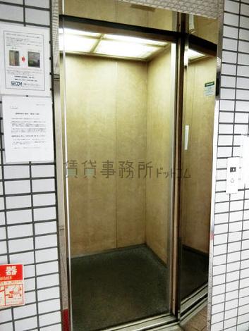 エレベーター