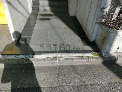 正面玄関