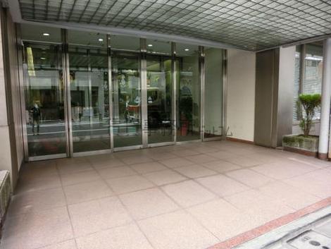 正面玄関