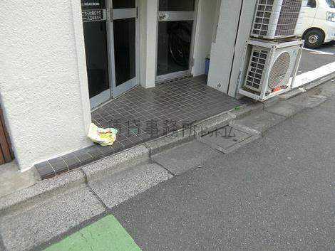 正面玄関