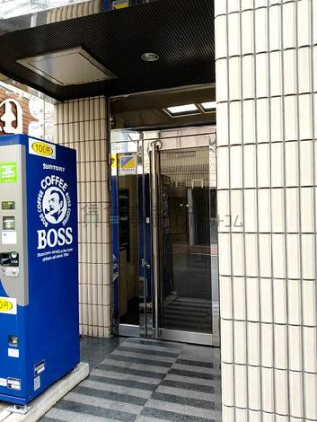 正面玄関