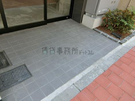 正面玄関