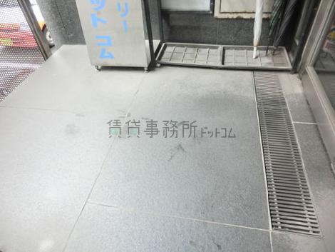 二階部分のエントランス