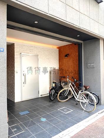 正面玄関