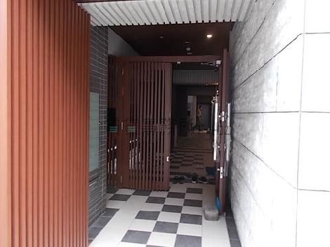 正面玄関
