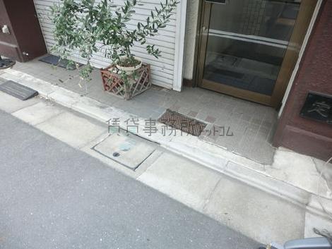 正面玄関