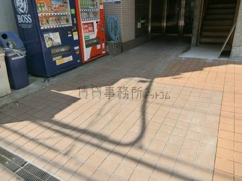 正面玄関