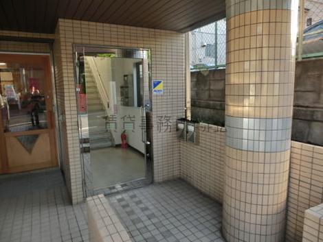 正面玄関