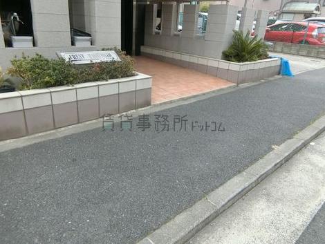 正面玄関