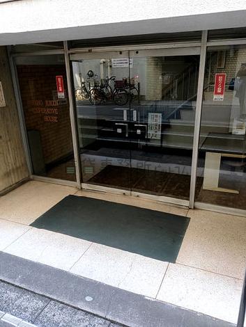 正面玄関