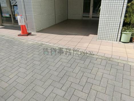 正面玄関