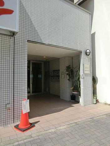 正面玄関