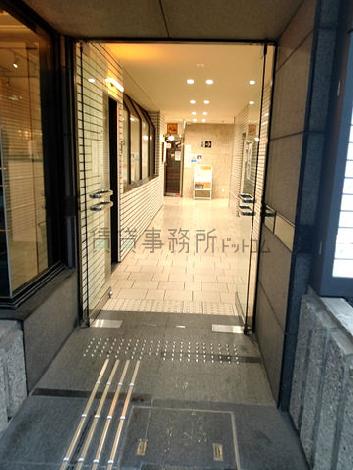 正面玄関