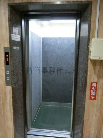 エレベーター