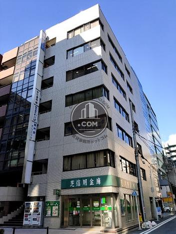 信州会ビルの外観写真