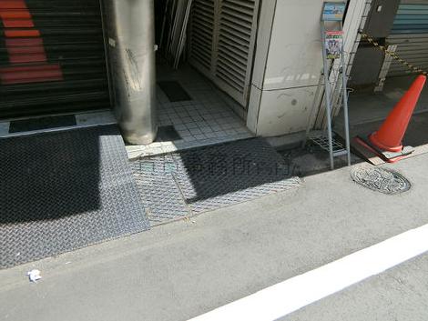 正面玄関
